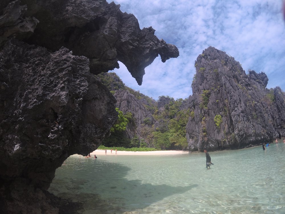 28423971_10155602833834132_3541777867636610568_o